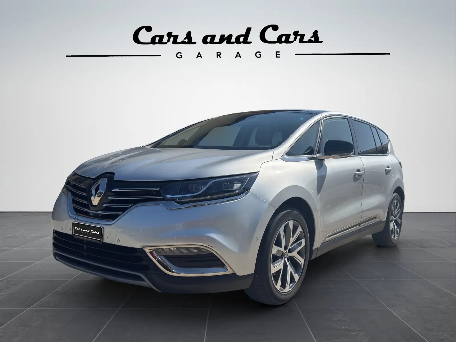 Renault Espace 1.6 dCi Intens EDC — Monospace 7 places, moteur efficace, services complets