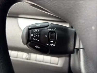 Citroën Spacetourer 1.6 BlueHDi Feel M — Monospace 8 places, fiable et bien équipé — Miniatur 22