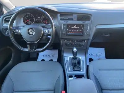 VW Golf 1.2 TSI Comfortline — Compacte fiable, faible consommation et garantie 12 mois — Heckansicht
