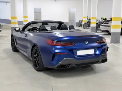 BMW 840i xDrive Cabriolet — Élégance décapotable, 340 ch et finition premium — rear view