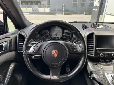Porsche Cayenne 4.8 V8 GTS — SUV sportif haut de gamme, toutes options — Miniature 13