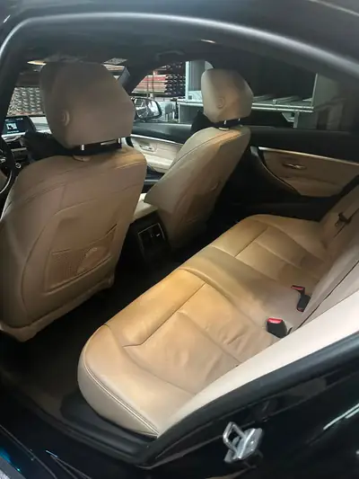 BMW 320d Step Tronic — Berline diesel fiable, entretien BMW, 110'000 km — detail