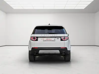 Land Rover Discovery Sport 2.0 TD4 SE — SUV 7 places, diesel efficace, 51'800 km — Innenraum