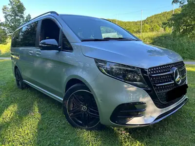 Mercedes-Benz V 300 d AMG 4Matic — Monospace premium 7 places, diesel performant — exterior view