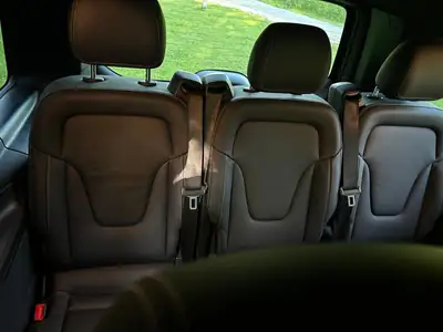 Mercedes-Benz V 300 d AMG 4Matic — Monospace premium 7 places, diesel performant — Thumbnail 9