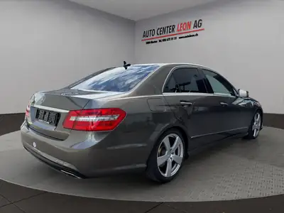 Mercedes-Benz E 500 CGI — Berline de prestige 408 ch, 4Matic intégral — détail