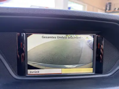 Mercedes-Benz E 500 CGI — Berline de prestige 408 ch, 4Matic intégral — Miniature 24