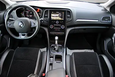 Renault Mégane Grandtour 1.5 dCi GT Line — Break économique et spacieux, 46 000 km — Miniature 11
