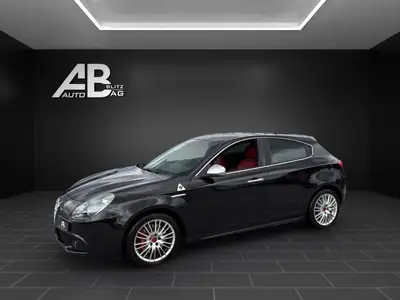 Alfa Romeo Giulietta 1750 TBi Quadrifoglio Verde — 235 ch, sportivité italienne authentique — Seitenansicht