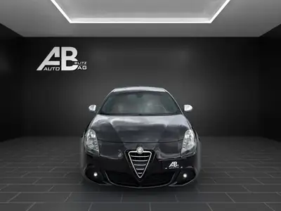 Alfa Romeo Giulietta 1750 TBi Quadrifoglio Verde — 235 ch, sportivité italienne authentique — Außenansicht