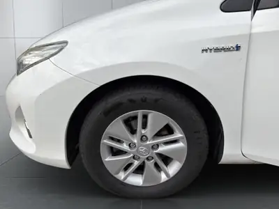 Toyota Auris Touring Sports 1.8 HSD — Monospace hybride économe, entretien complet — Miniatur 9