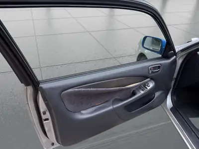 Toyota Corolla 1.6 Linea Sol plus — Berline fiable, boîte auto, parfait état d'entretien — Miniatura 11