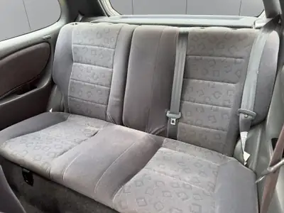 Toyota Corolla 1.6 Linea Sol plus — Berline fiable, boîte auto, parfait état d'entretien — Miniatura 12