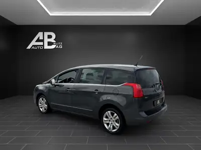 Peugeot 5008 2.0 BlueHDI 150 ch — Monospace 7 places, moteur diesel économe — Heckansicht