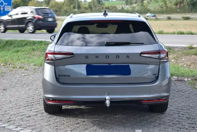 Škoda Superb 1.5 TSI PHEV Sportline — Berline break hybride rechargeable, 8000 km seulement — dashboard
