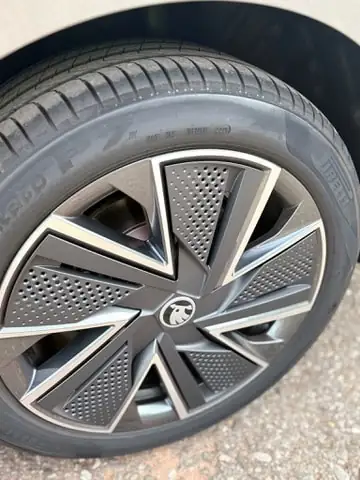 Škoda Superb 1.5 TSI PHEV Sportline — Berline break hybride rechargeable, 8000 km seulement — Thumbnail 14