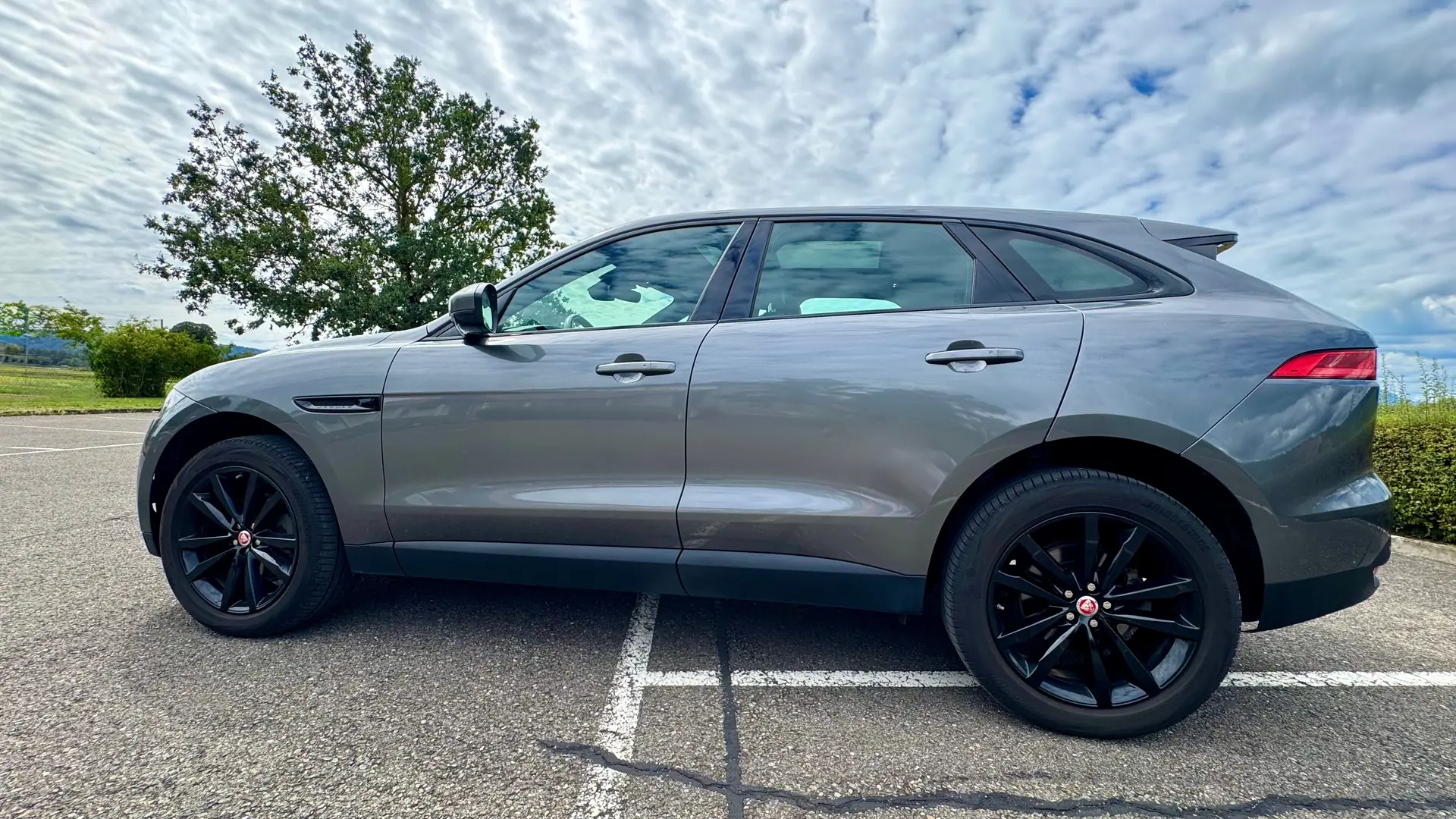 Jaguar F-Pace 2019 occasion Tschugg — 3