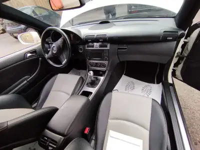 Mercedes-Benz CLC 180 Kompressor — Coupé sportif, moteur suralimenté 143 ch — détail