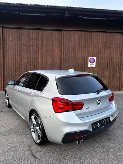 BMW 120d xDrive SAG — Berline diesel performante, 60'000 km seulement — arrière