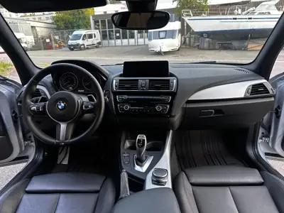 BMW 120d xDrive SAG — Berline diesel performante, 60'000 km seulement — intérieur