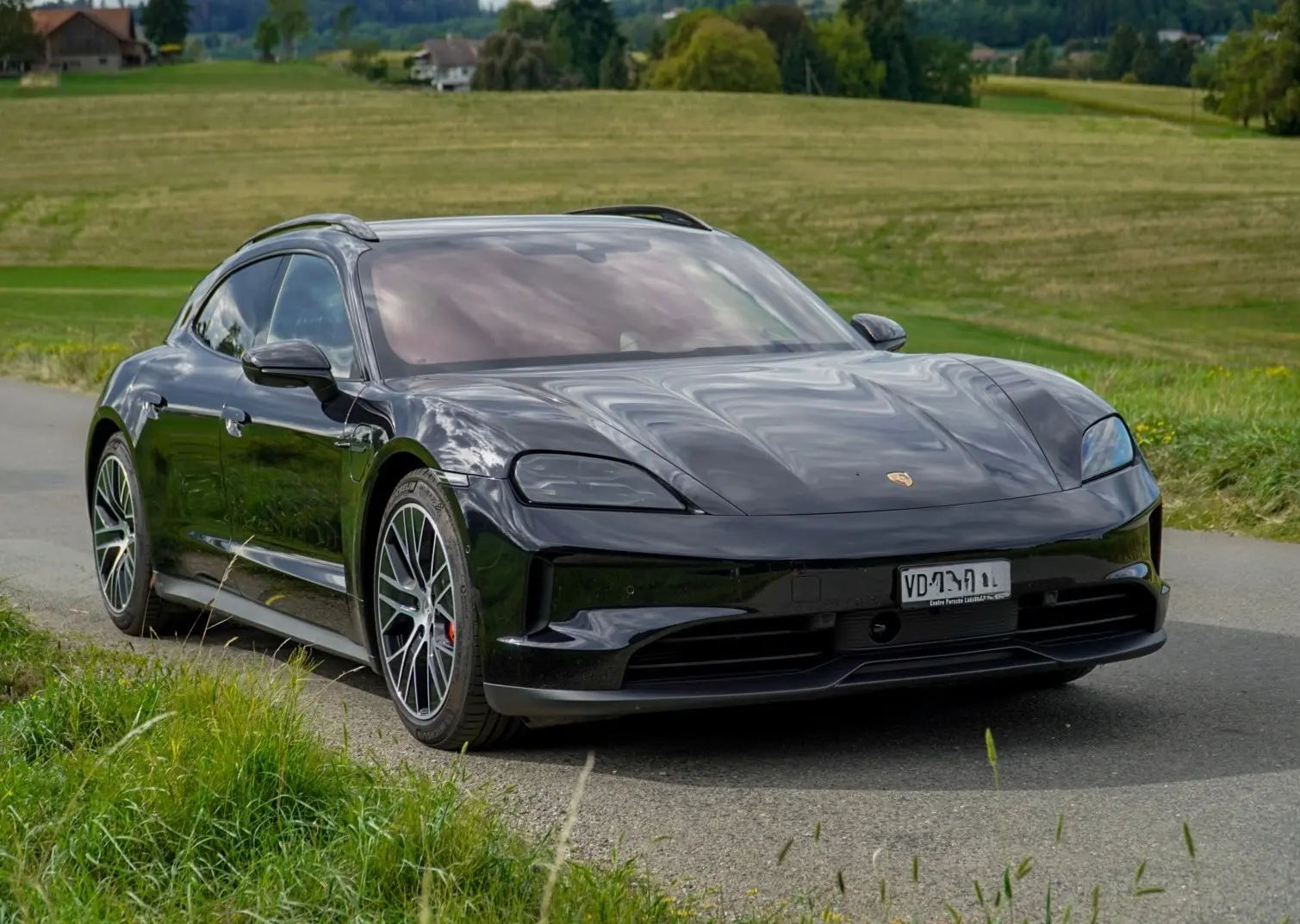 Porsche Taycan 2024 occasion Grandvaux — 3