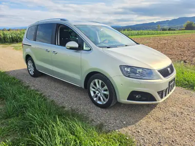 SEAT Alhambra 2.0 TSI Style DSG — Monospace 7 places, attelage et équipements premium — vue extérieure