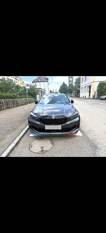BMW M135i xDrive — Berline sportive 306 ch, boîte auto, 27 000 km seulement — vista esterna