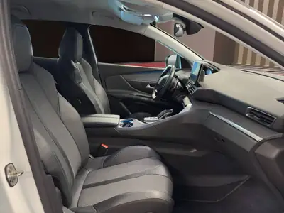 Peugeot 3008 1.2 PureTech Allure Pack — SUV dynamique, boîte automatique, faible kilométrage — Miniatur 8
