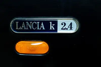 Lancia Kappa Coupé 2000 — Élégance italienne, motorisation 175 ch et sièges chauffants — Miniature 7