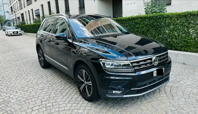 VW Tiguan 2.0 TDI Highline — SUV 4×4 robuste, 190 PS, entretien complet — fianco