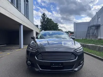 Ford Mondeo 2.0 TDCi 180 Titanium 4x4 — Break diesel performant, 4 roues motrices, entretien impeccable — side view