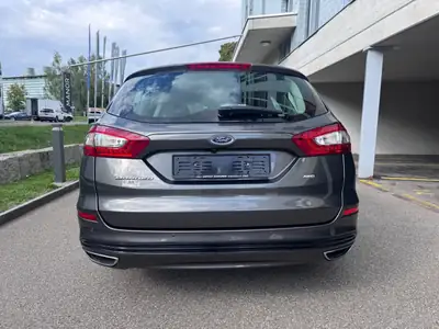 Ford Mondeo 2.0 TDCi 180 Titanium 4x4 — Break diesel performant, 4 roues motrices, entretien impeccable — detail