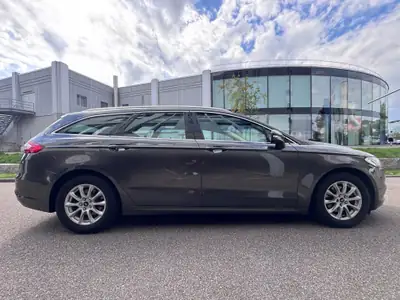 Ford Mondeo 2.0 TDCi 180 Titanium 4x4 — Break diesel performant, 4 roues motrices, entretien impeccable — Thumbnail 8