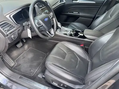 Ford Mondeo 2.0 TDCi 180 Titanium 4x4 — Break diesel performant, 4 roues motrices, entretien impeccable — Thumbnail 11