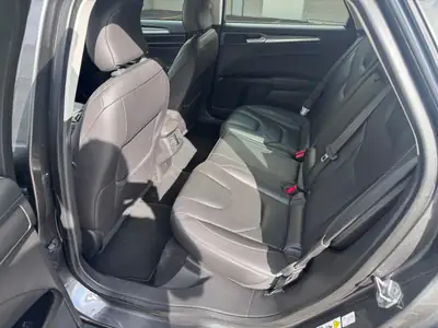 Ford Mondeo 2.0 TDCi 180 Titanium 4x4 — Break diesel performant, 4 roues motrices, entretien impeccable — Thumbnail 12