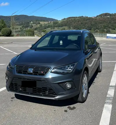 SEAT Arona 1.0 TSI 115 — SUV urbain dynamique, 149 000 km, sans sinistre — vue extérieure