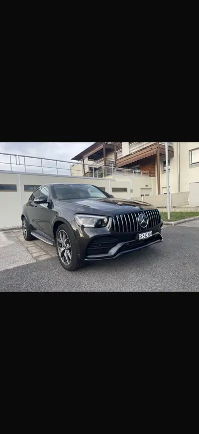 Mercedes-Benz GLC 200 4MATIC — SUV hybride léger, 77 000 km, design élégant — Seitenansicht