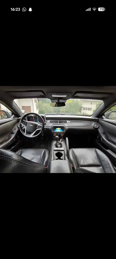 Chevrolet Camaro 6.2 V8 — Muscle car légendaire, 432 ch purs — detail