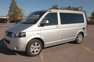 VW T5 California 2.0 TDI 180PS — Camping-car premium, état impeccable, prêt à voyager — Miniatura 11