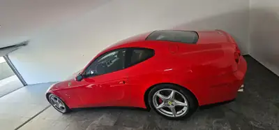 Ferrari 612 Scaglietti F1 — Grand Tourisme légendaire, seulement 29'980 km — Miniature 14