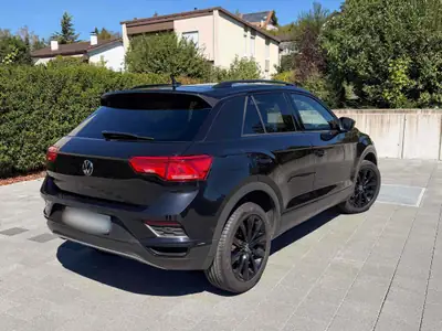 VW T-ROC 1.5 TSI Sport DSG — SUV compact dynamique, 108'000 km, sans sinistre — tableau de bord