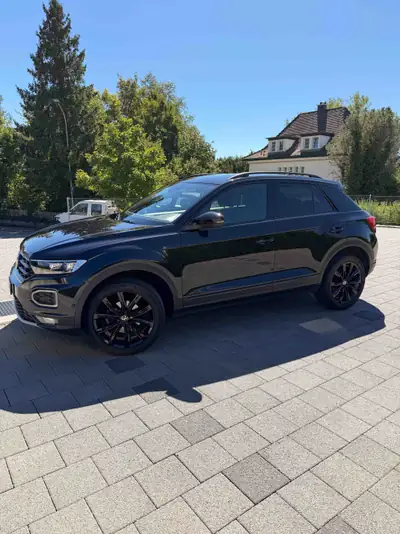 VW T-ROC 1.5 TSI Sport DSG — SUV compact dynamique, 108'000 km, sans sinistre — détail