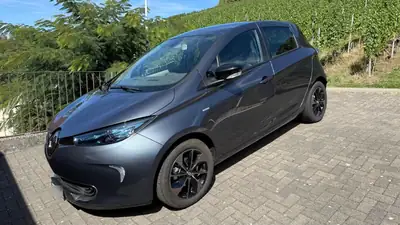 Renault Zoé R90 Swiss Edition — Citadine électrique compacte, 38 000 km seulement — exterior view