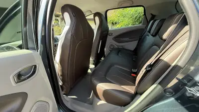 Renault Zoé R90 Swiss Edition — Citadine électrique compacte, 38 000 km seulement — detail