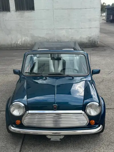 MINI Cabrio Lamm — Cabriolet de légende, seulement 28 600 km, sans sinistre — Miniatura 11