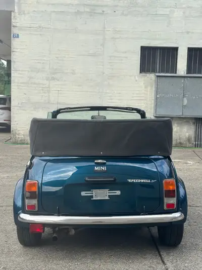 MINI Cabrio Lamm — Cabriolet de légende, seulement 28 600 km, sans sinistre — Miniatura 15