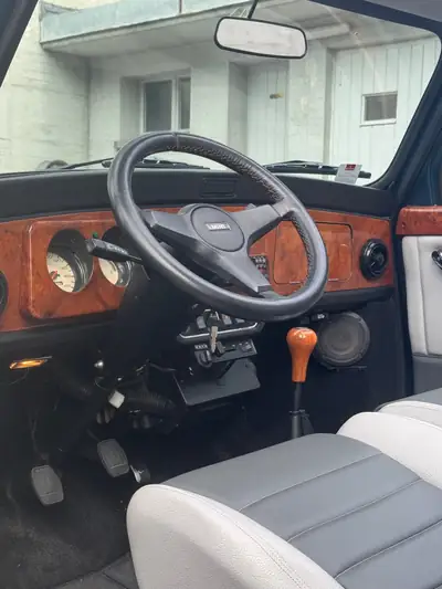 MINI Cabrio Lamm — Cabriolet de légende, seulement 28 600 km, sans sinistre — Miniatura 16