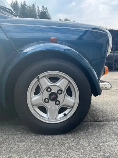 MINI Cabrio Lamm — Cabriolet de légende, seulement 28 600 km, sans sinistre — Miniatura 21