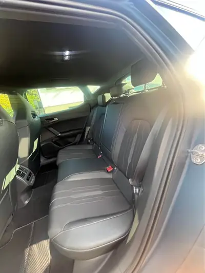 CUPRA Leon 2.0 TSI 245 DSG — Break sportif, moteur turbo performant, 72 800 km seulement — Detail