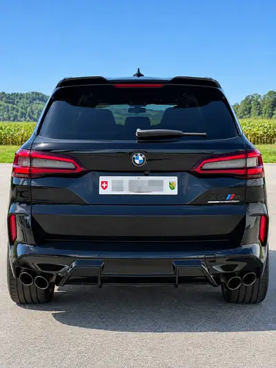 BMW X5M M Competition — 625 ch, performance extrême et allure agressive — arrière